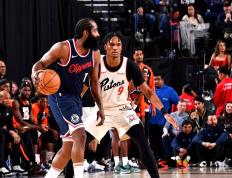 PG电子-包含哈登官方宣布出色发挥新规，IG引发争议！赛场气氛高涨的词条