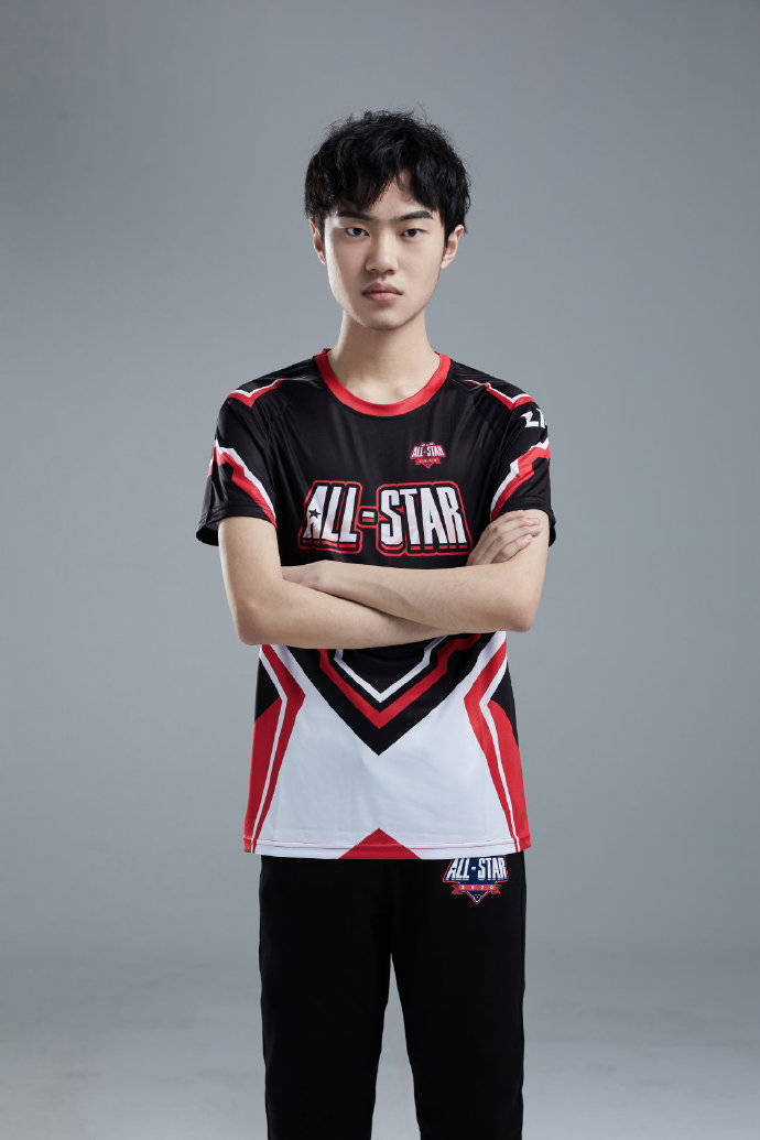 PG游戏-Karsa巅峰对决，Doinb与40激战MAD分钟，连败胜负难料！的简单介绍